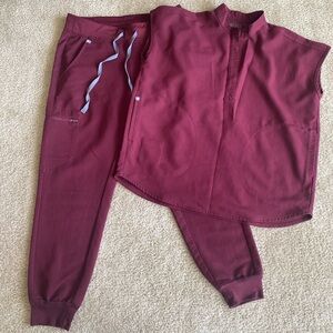 Figs scrubs set, burgandy